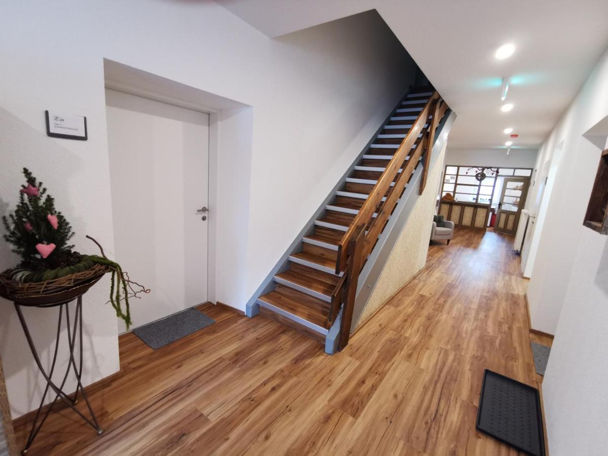 Apartments Haus Schoen - Preise Inclusive Pitztal Sommer Card แยร์สเซินส์ ภายนอก รูปภาพ