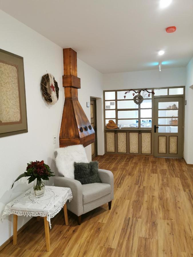 Apartments Haus Schoen - Preise Inclusive Pitztal Sommer Card แยร์สเซินส์ ภายนอก รูปภาพ