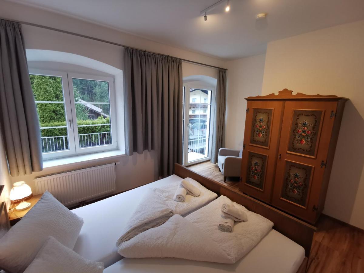 Apartments Haus Schoen - Preise Inclusive Pitztal Sommer Card แยร์สเซินส์ ภายนอก รูปภาพ