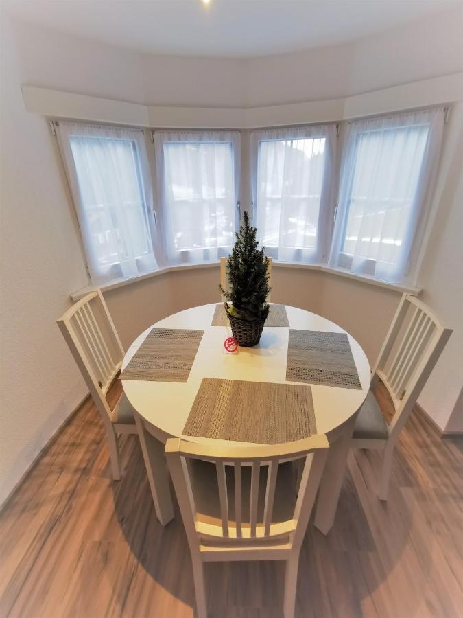 Apartments Haus Schoen - Preise Inclusive Pitztal Sommer Card แยร์สเซินส์ ภายนอก รูปภาพ