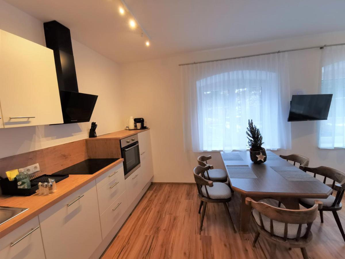 Apartments Haus Schoen - Preise Inclusive Pitztal Sommer Card แยร์สเซินส์ ภายนอก รูปภาพ