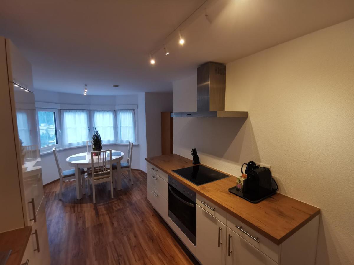 Apartments Haus Schoen - Preise Inclusive Pitztal Sommer Card แยร์สเซินส์ ภายนอก รูปภาพ