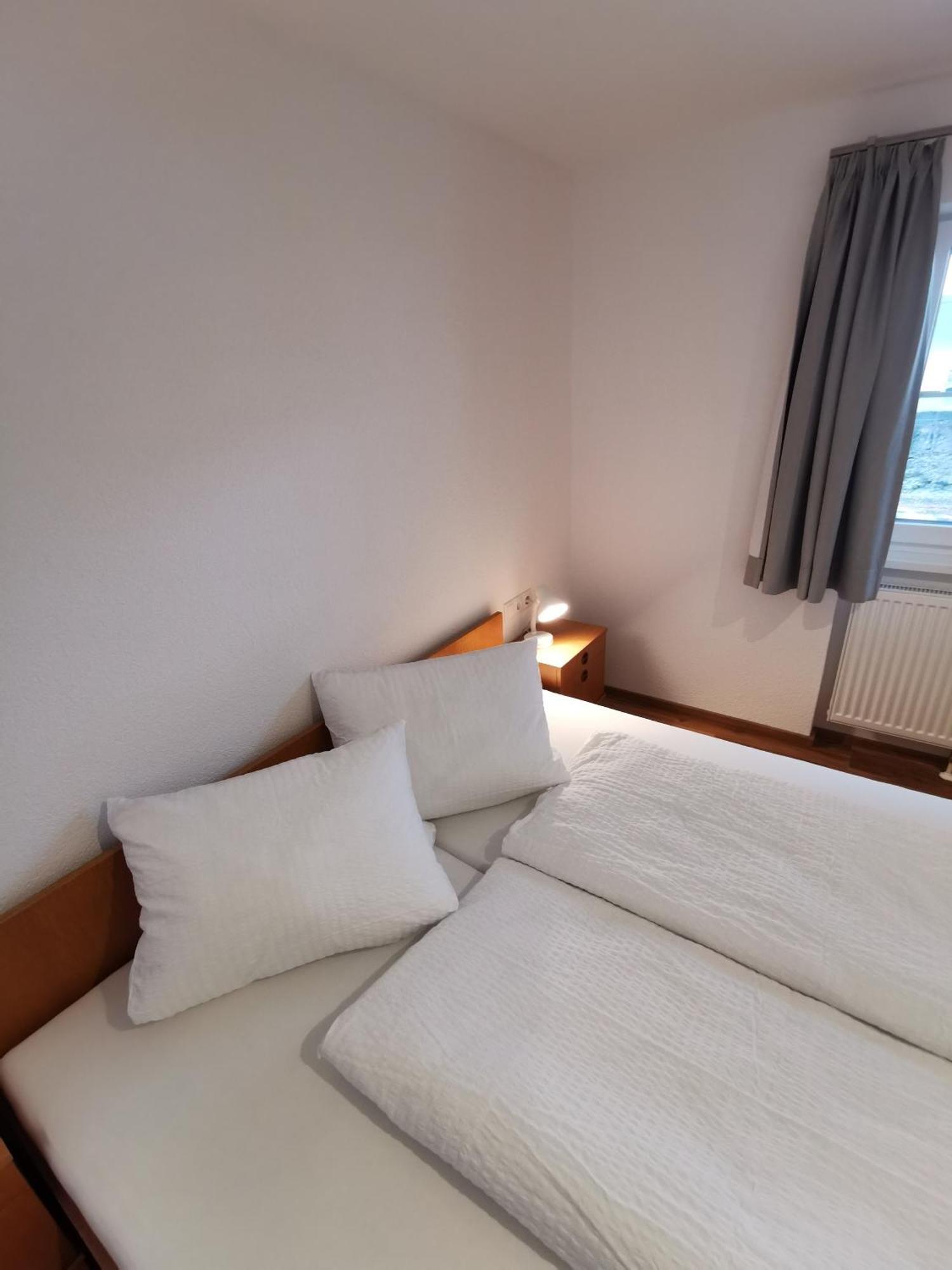 Apartments Haus Schoen - Preise Inclusive Pitztal Sommer Card แยร์สเซินส์ ห้อง รูปภาพ